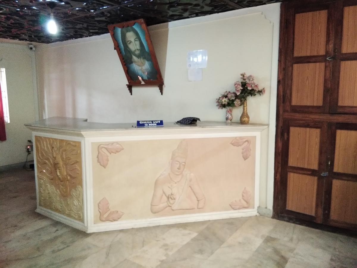 Chakkalakkal Residency Hotel Ambalavayal Buitenkant foto